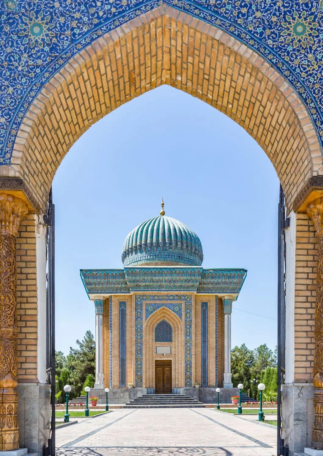 Uzbekistan scenery